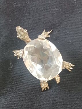 Nettie Rosenstein Signed Sterling Silver Vintage Turtle Brooch w/ Rhinestones
